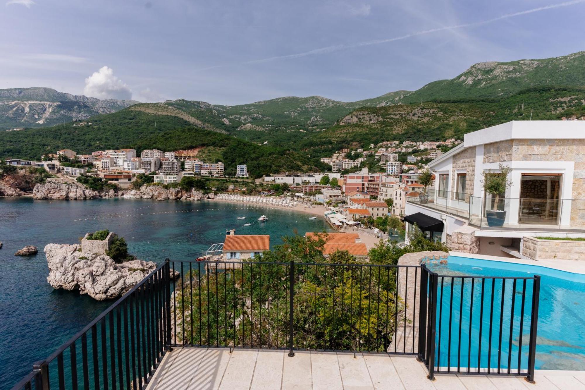 Blanche Cliff Apartments Sveti Stefan Exteriör bild