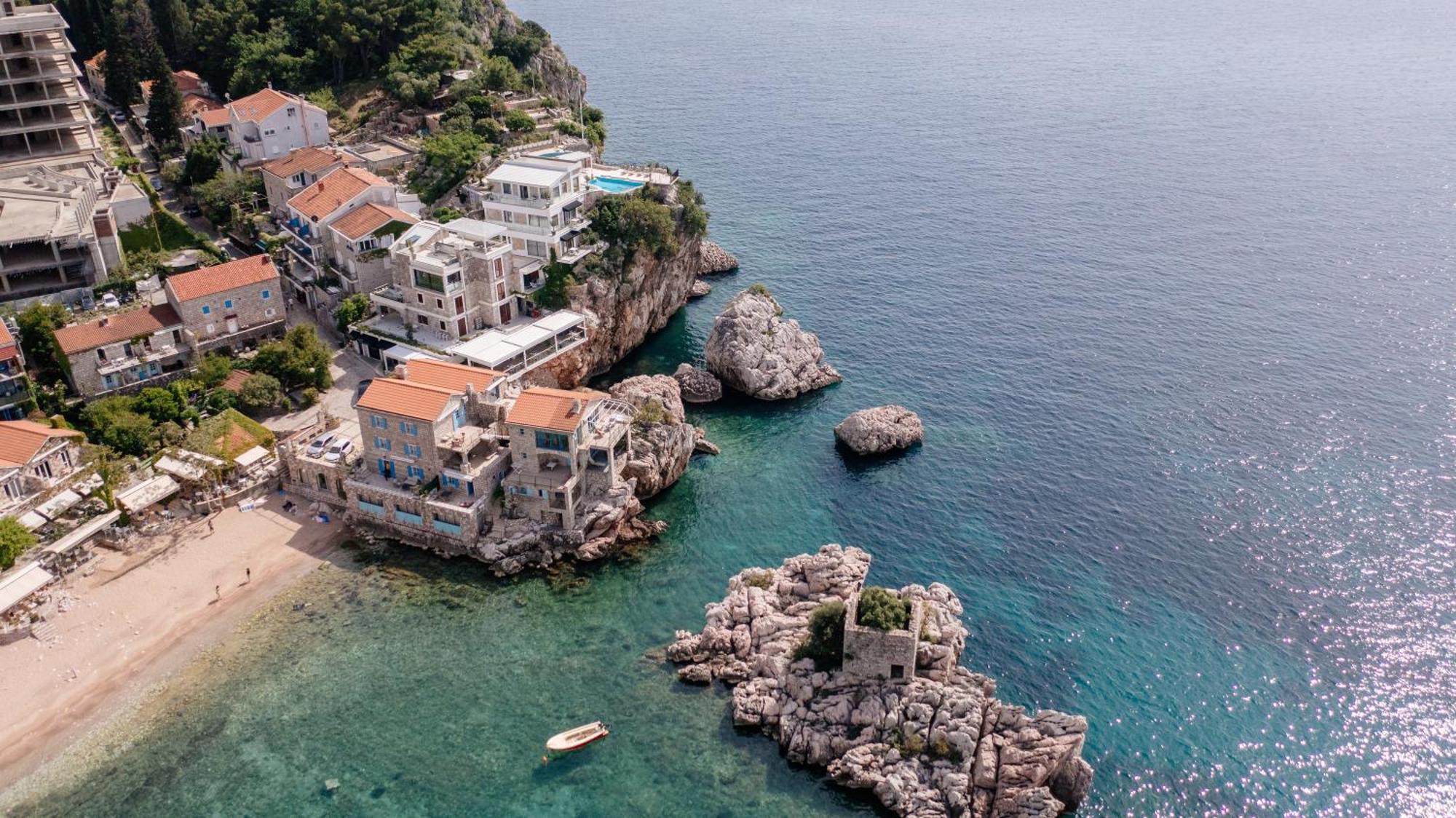 Blanche Cliff Apartments Sveti Stefan Exteriör bild